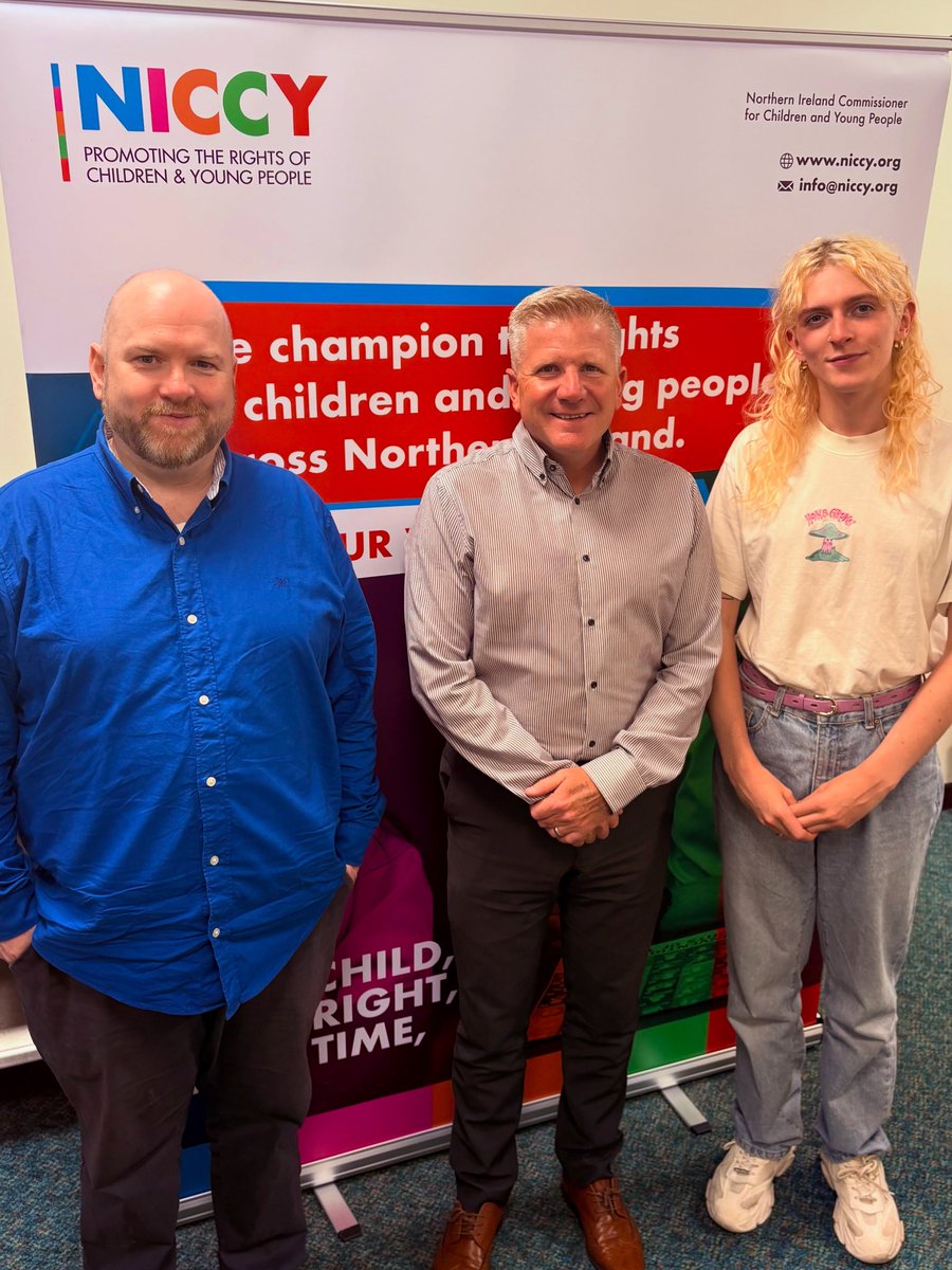 nichildcom's tweet image. The Commissioner was pleased to meet with @scottcuthb50284 and Alexa Moore from the @RainbowProject7 today.
They discussed key issues affecting LGBTQIA+ children and young people in NI, including education, healthcare, hate crime, and discrimination.