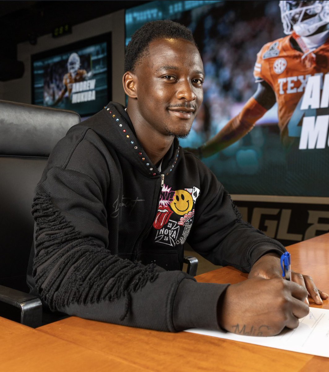 kb_973's tweet image. Andrew Mukuba is officially signed which means all rookies are signed ready for training camp tomorrow 🦅