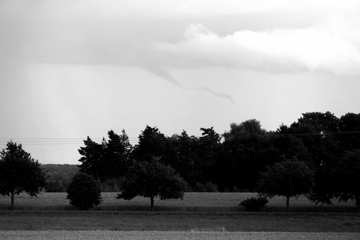 James_Akrill's tweet image. While watching an active Thunderstorm to my north east from Bishopbridge, I spotted a funnel cloud at around 17:20BST to the east. I would guess its somewhere near Ludford @TorroUK 🌪️
