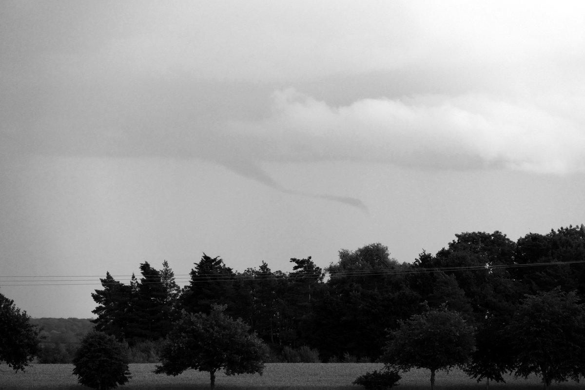James_Akrill's tweet image. While watching an active Thunderstorm to my north east from Bishopbridge, I spotted a funnel cloud at around 17:20BST to the east. I would guess its somewhere near Ludford @TorroUK 🌪️