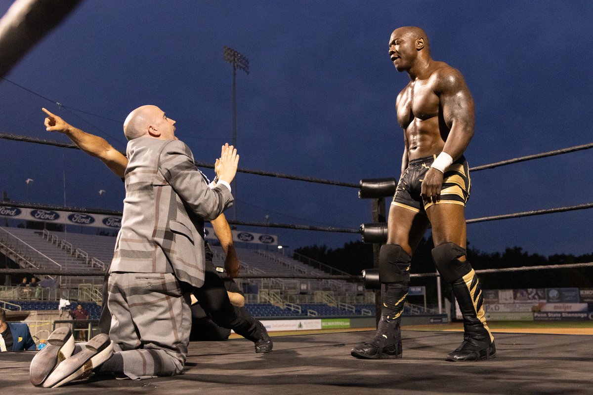 JaredTalksLoud's tweet image. From Saturday! @sladewrestler made @Sheltyb803 pay for putting yours truly in harm’s way for no good reason! @newwrestling1 #SilberCorp #HurtSyndicate @AEW @AEWonTV #NortheastWrestling #WrestlingUnderTheStars @nwa #NWASuperstar