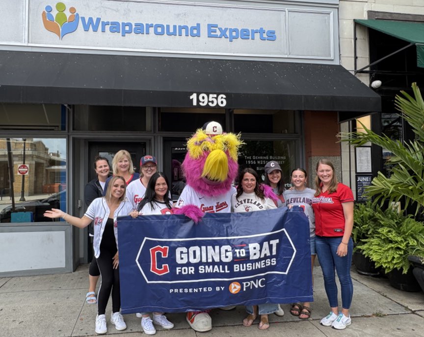 CLEInspires's tweet image. We’re proud to recognize Wraparound Experts as the @PNCBank and @ClevelandGuardians “Going to Bat for Small Business” winner for July.
Based in Northeast Ohio, Wraparound Experts partners with schools to provide specialized educational and mental health staffing. With over 50…