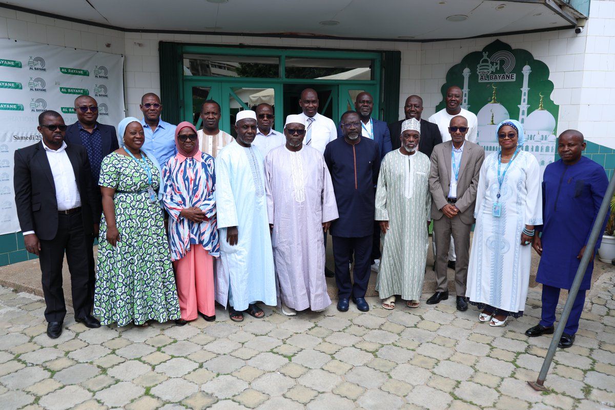radioalbayane's tweet image. Le Dg du Groupe Média Al Bayane, Imam Cissé Djiguiba a accordé ce lundi une audience au représentant résident de l&apos;#UNICEF, Jean François Basse. Les deux hommes ont réaffirmé leur engagement pour la promotion des droits des enfants en #civ