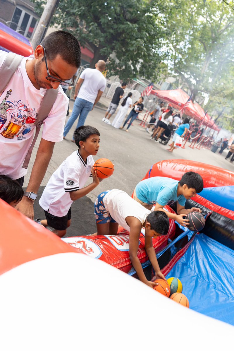 FDNY's tweet image. On Saturday, the FDNY block party brought the fun to Queens outside Engine 308! The street was filled with music, food, games, and smiles as families came together to connect with New York’s Bravest. Community engagement and sharing safety tips remain a top priority for the…