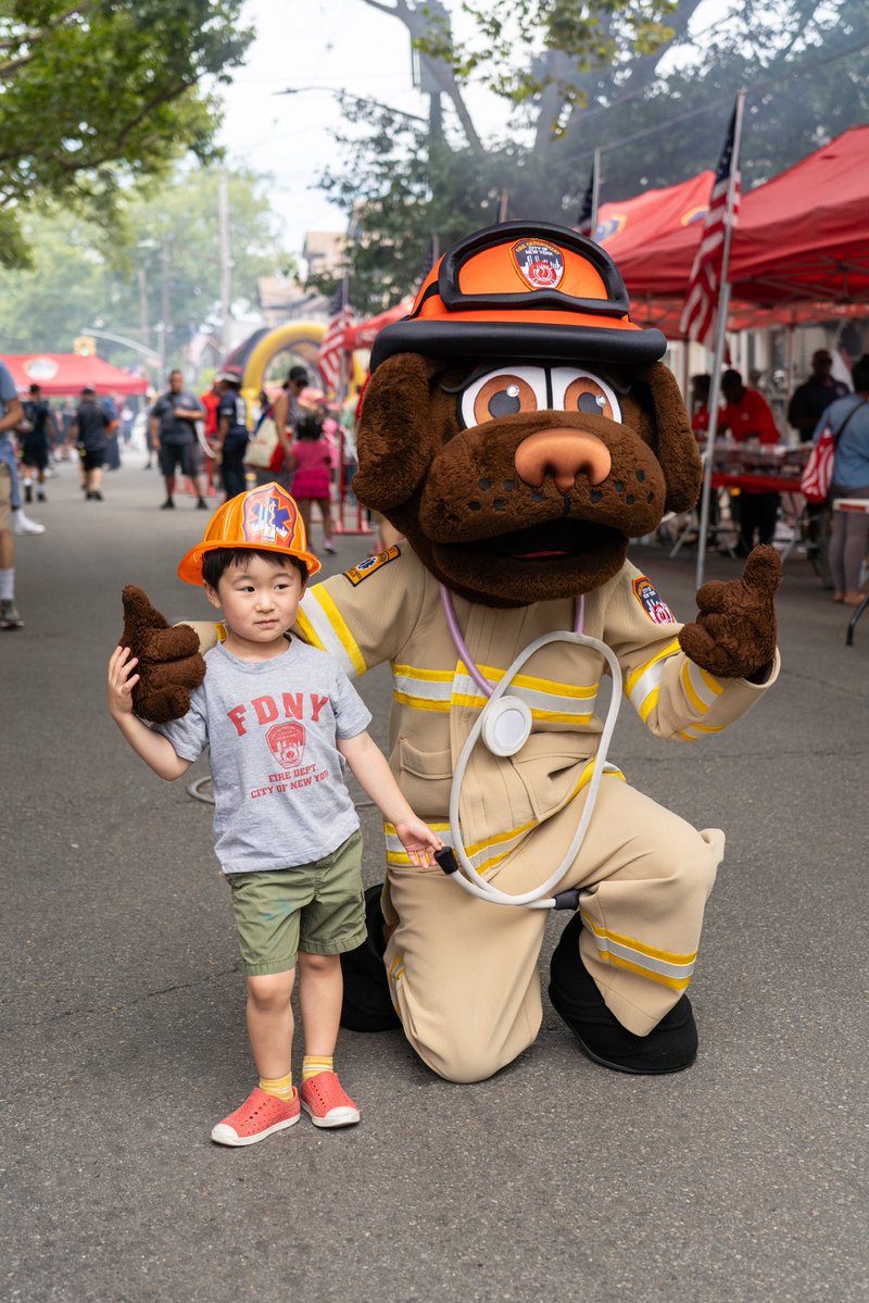 FDNY's tweet image. On Saturday, the FDNY block party brought the fun to Queens outside Engine 308! The street was filled with music, food, games, and smiles as families came together to connect with New York’s Bravest. Community engagement and sharing safety tips remain a top priority for the…
