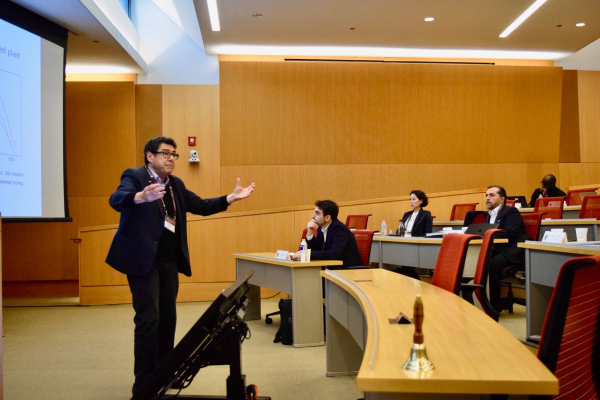 academy_gceg's tweet image. LIVE at #GrowthAcademy25: @PAghion shares insights on the “Economics of Creative Destruction”—how the dynamic force of innovation can address countries’ biggest challenges. Can new ideas spark real change?
#Innovation