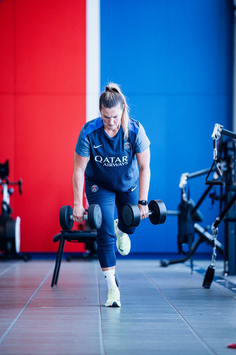 PSG_Feminines's tweet image. 🔛 Après le terrain, place au travail en salle ! 💪