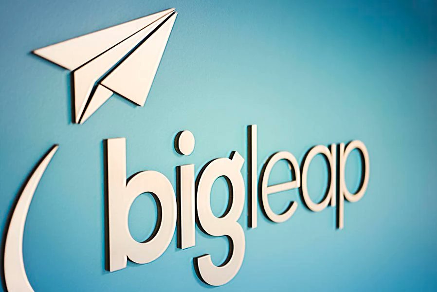 The latest Business Elevated podcast features Bryan Phelps, CEO of <a href="/BigLeapMKTG/">Big Leap</a>, discussing brand building in a digital world. podcasts.apple.com/us/podcast/bus…