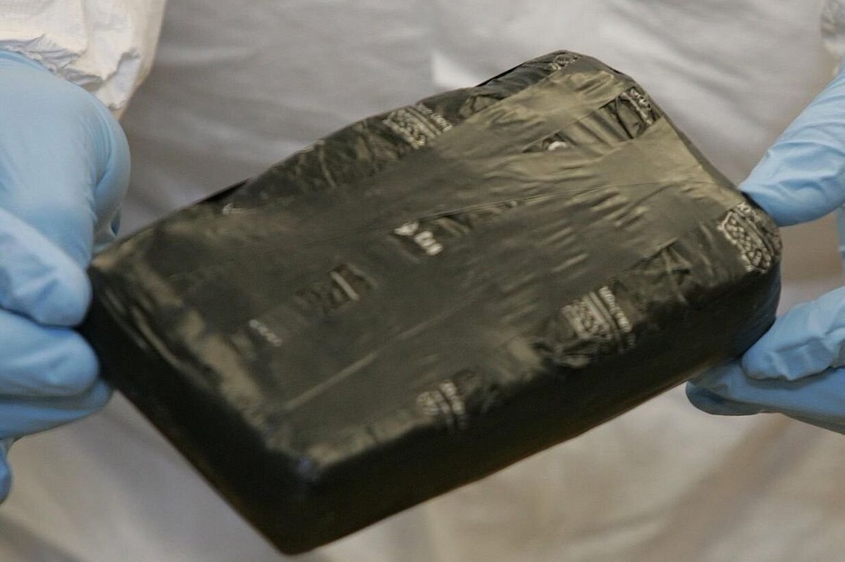courtsnewsIRL's tweet image. A man who completed a PhD in social studies has been jailed for just over 3.5 years for the possession of €285,000 worth of heroin.
courtsnewsireland.ie/doctor-of-soci…