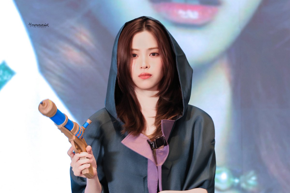 tututata417's tweet image. &quot;Destruction is art&quot;
 
#ITZY #있지 
#RYUJIN #류진