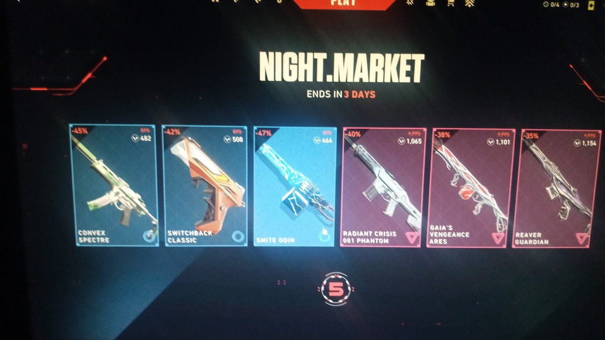 seth_roro42059's tweet photo. Bro i have the worst night market for every #VALORANT https://t.co/lDf9hewj21