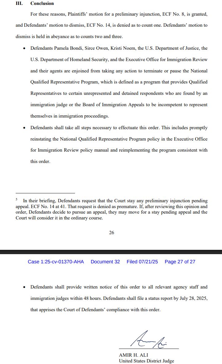 ZoeTillman's tweet image. DC fed judge orders Trump admin to restore, for now, a program it ended dating back to 2013 that allows US immigration courts to appoint legal representatives to help people with serious mental illnesses buff.ly/x3ofNYF