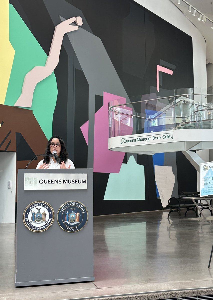 ValdezAssembly's tweet image. Proud to stand alongside the Queens delegation to celebrate the state’s $8.5M investment in the Queens Museum! This money will create the borough’s first children’s art museum + fund transformative upgrades that will make the Museum an even more dynamic and vital gathering place.