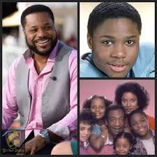 AjaSmith_'s tweet image. Heartbroken to hear about the passing of the incredibly talented Malcolm-Jamal Warner 💔🙏. It was a blessing to share time with him—me, my friend Cherita, and Malcolm shared some beautiful memories and laughs together. A kind soul, a brilliant artist, and a true icon. You will…