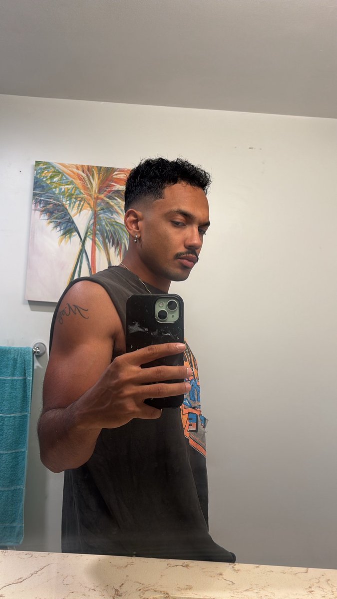 ivanftp's tweet image. Dirty little freak