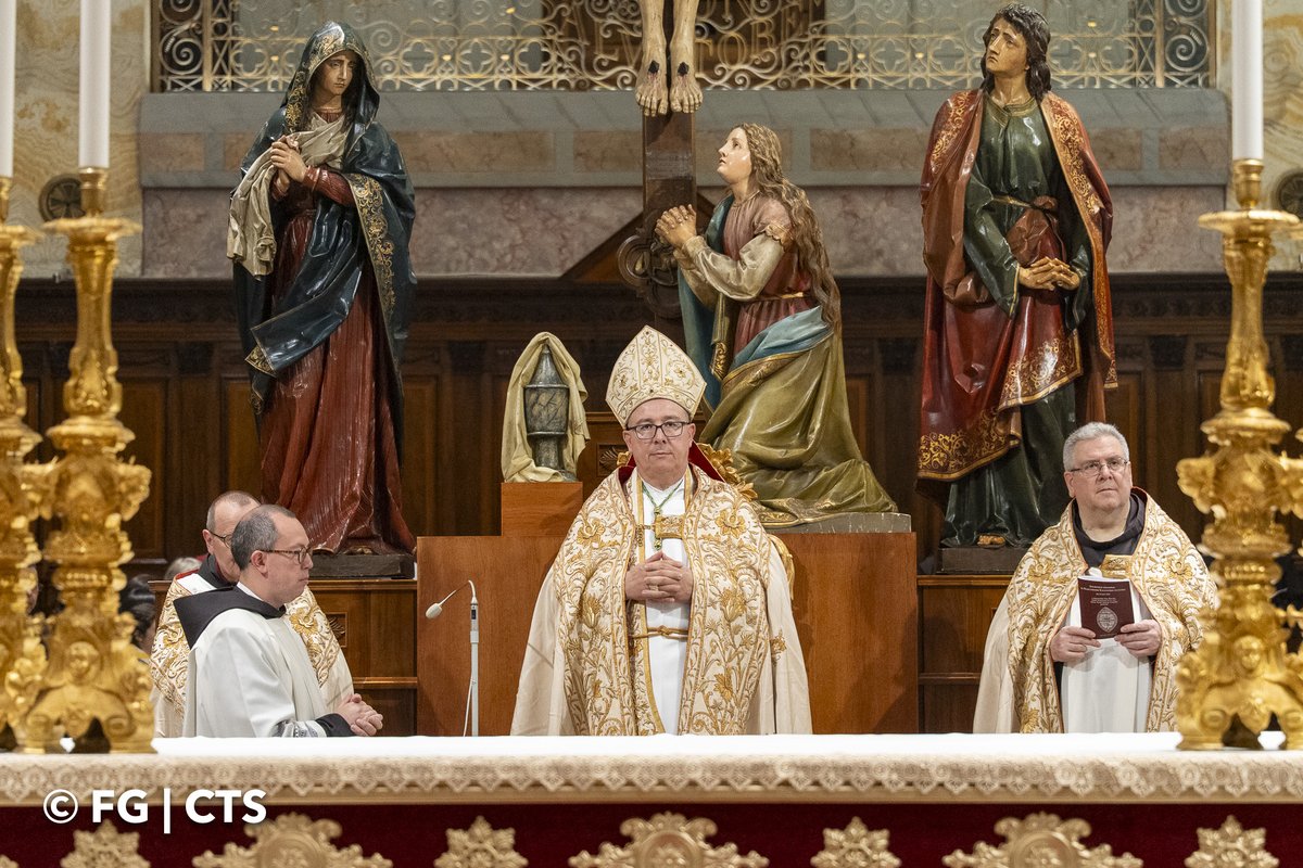 custodiaTS's tweet image. The Custody of the Holy Land joyfully welcomed the new Custos, Br. Francesco Ielpo, OFM!