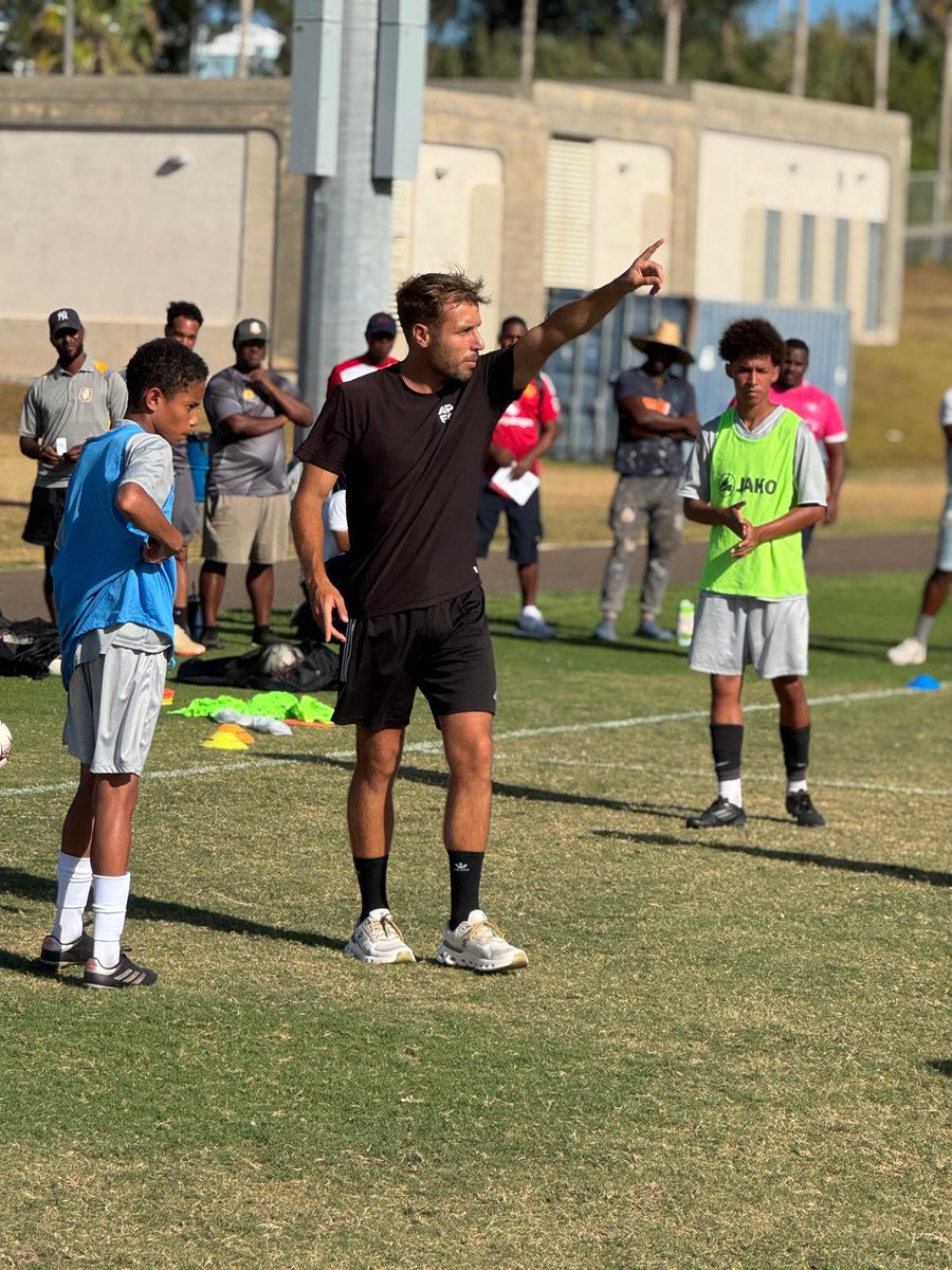 ApfcSoccer's tweet image. We are very happy to announce a new partnership with K-Tech as our official representative in Bermuda!
We’re joining forces to develop coach and player training in Bermuda under the APFC methodology.
Let's take the game to the next level!