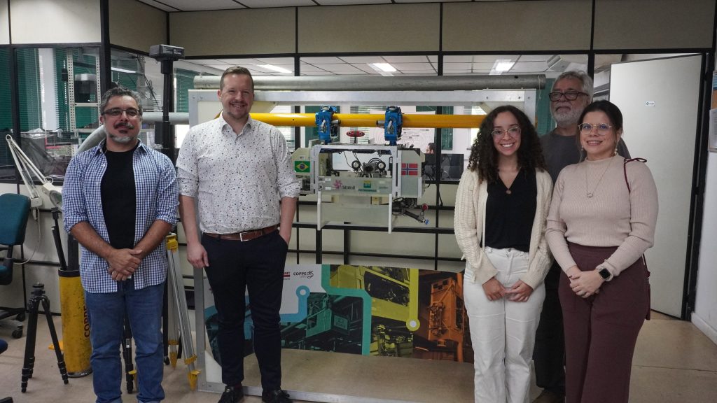A <a href="/CoppeUFRJ/">Coppe UFRJ</a> recebeu em julho a visita de Patrick Reurink, conselheiro para Ciência, Tecnologia e Ensino Superior da Innovation Norway — a principal agência do governo norueguês para a promoção da inovação e do desenvolvimento econômico das empresas: abrir.link/UqAPQ
