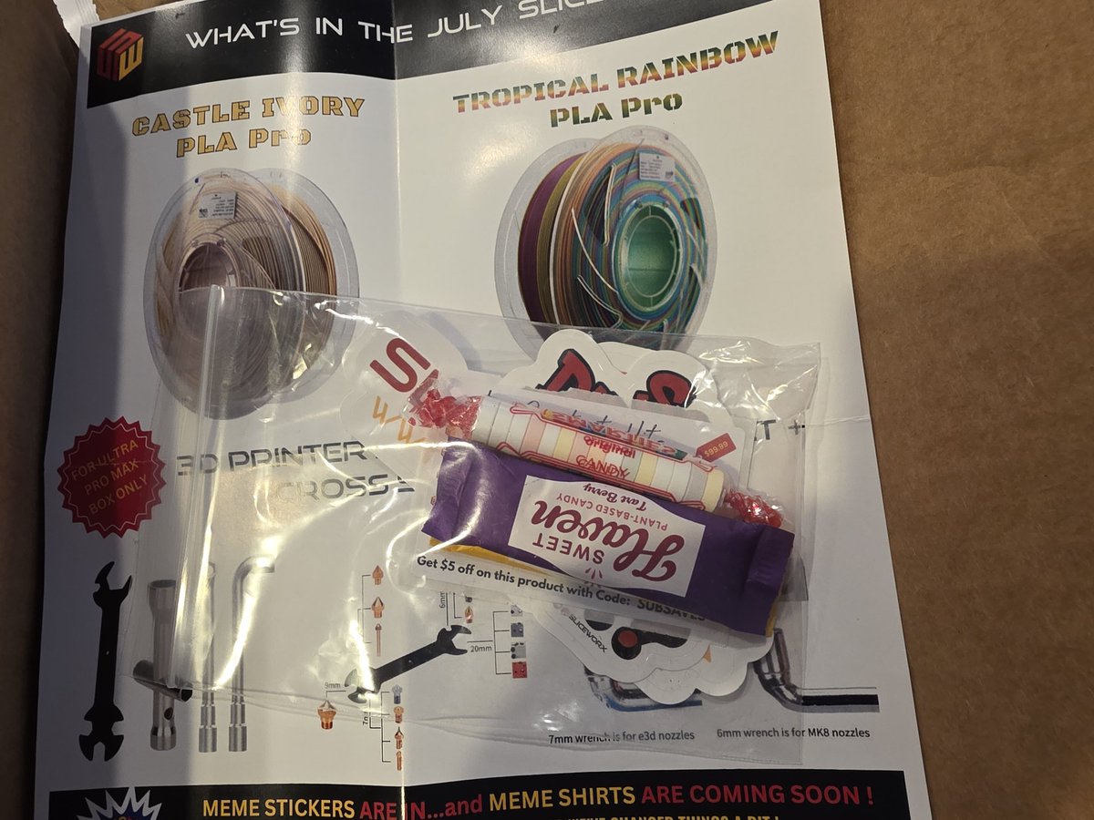 hfoster52's tweet photo. @SliceWorx3D Got my #slicebox will be giving that tropical filament a run soon. Looks like some new candy (The other reason to get this) and stickers. I see some discount codes. Also good to support a #SmallBusiness when they make great products. https://t.co/OLG8LRfiF5