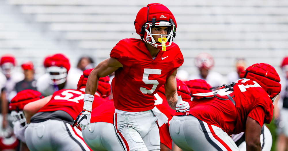 DawgsHQ's tweet image. Georgia used two transfer portal windows to bring in five players on offense. @JakeMRowe discusses how each of those guys fit into the 2025 team + some intel on each (PLUS)
on3.com/teams/georgia-…
JOIN (7 days for $1) bit.ly/4286Mbz