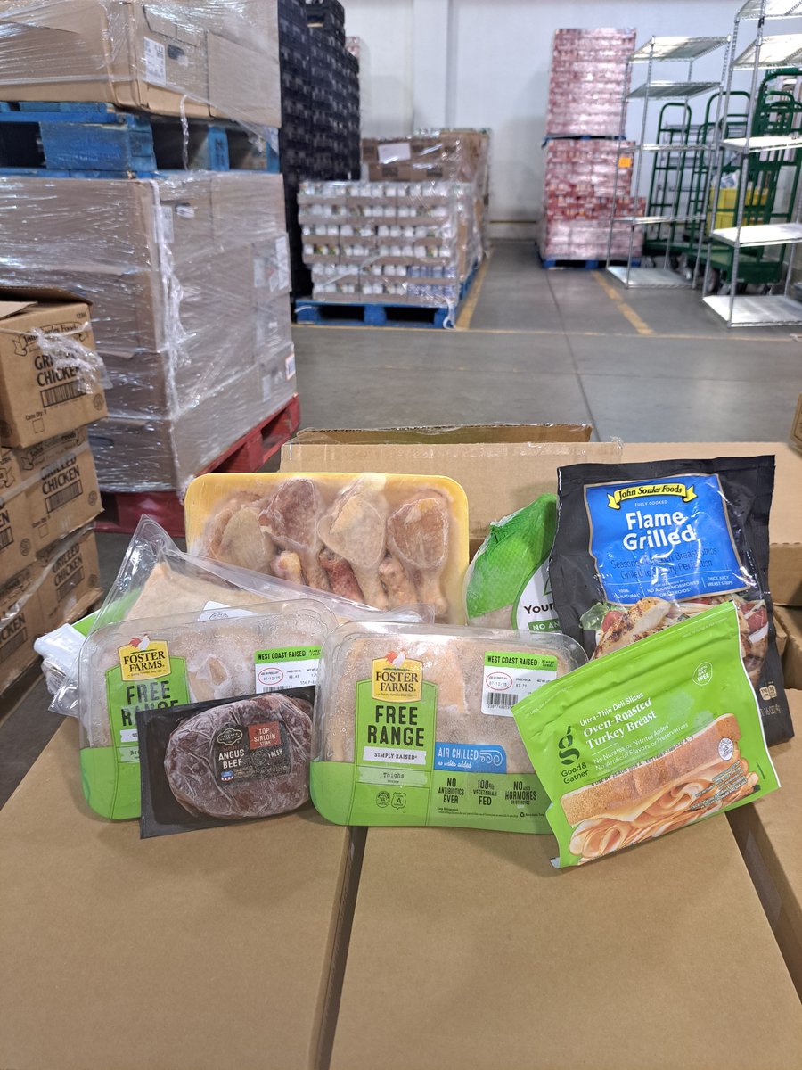 Food incoming! Earlier this month, Emergency Food Network secured Nourish 10 pallets of assorted meats for our food banks. It is wonderful to be able to offer healthy options to the community. A big thank you to those at EFN, this partnership has helped our guests immensely!