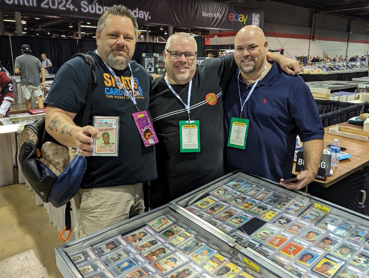 SCDmagazine's tweet image. The National Sports Collectors Convention @nsccshow is a family reunion with collectors—and even actual family—gathering to share their love for the hobby. Sports Card Nation host John Newman @sportscardnati1 shares tips for how to prepare.
sportscollectorsdigest.com/national-sport…
