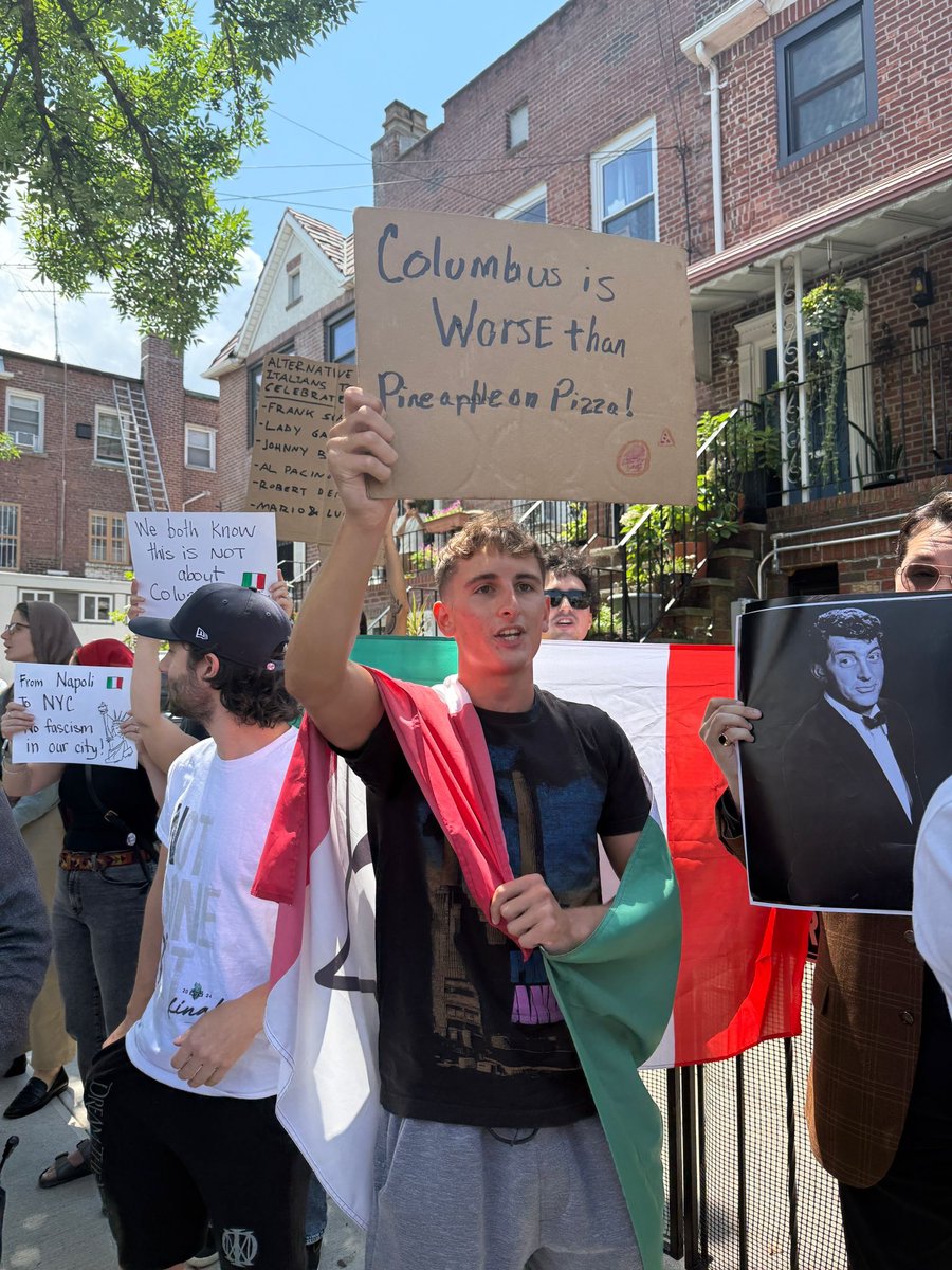 Italians4Zohran's tweet image. Beautiful showing of solidarity today! Thanks for all who came out