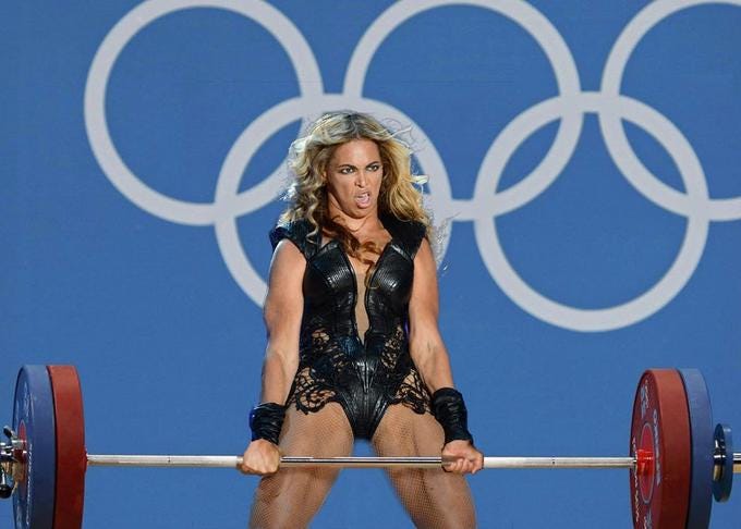 thevivafrei's tweet image. I was googling images for the "Streisand Effect" and came across this photo that literally had me laughing to tears.
I had totally forgotten about the Beyoncé photo-gate.