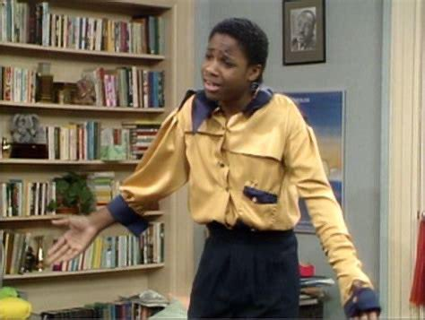shanelpratap's tweet image. This is the scene I'll always remember "Theo" from
#RIPMalcolmJamalWarner
🙏🏽