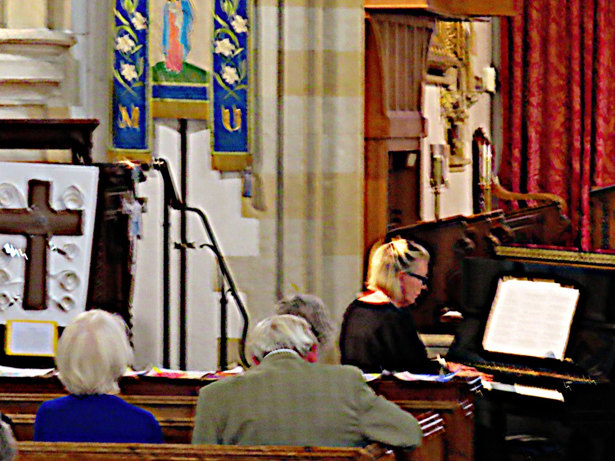 ConcertsStMarys's tweet image. Thank you so much to Rachel Neiger for playing so brilliantly and giving us a wonderful concert on July 20th! Everyone came out happy and relaxed. Also to the poetry readers and tea&cake providers. Next concert in St Mary's Sun Sept 14th at 4pm with Russell and Trudi Thompson.