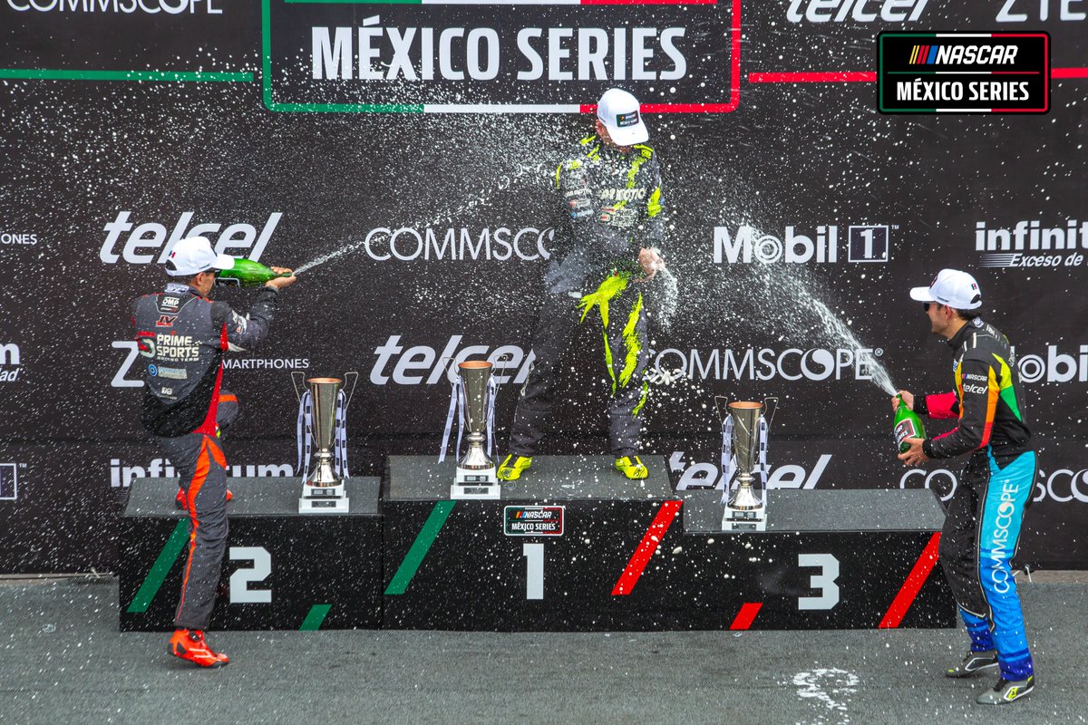 NASCARMex's tweet image. Un gran triunfo merece un gran festejo🍾🍾🍾
#NASCAR #NASCARMéxico #NASCARMex #NASCARMx #NASCARPue #Puebla75 #Telcel #NubiaNeo3 #Infinitum #Commscope #Mobil