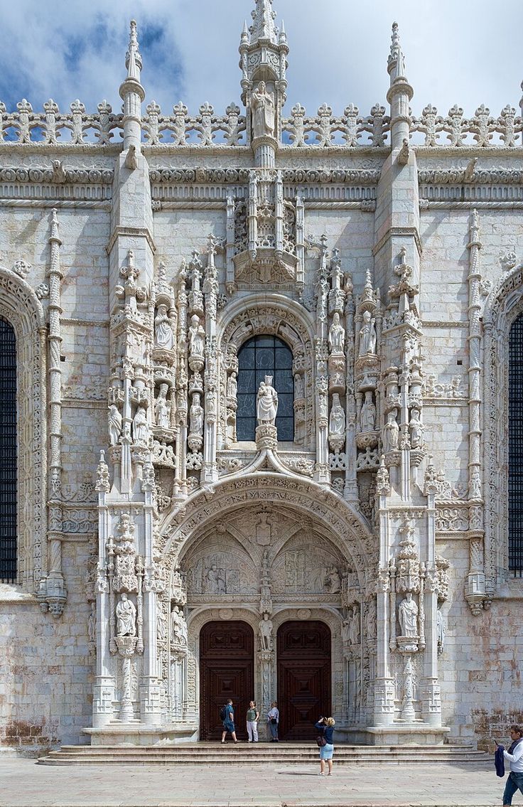 LeoDaVinciWave's tweet image. The Jerónimos Monastery (Mosteiro dos Jerónimos) in Lisbon, Portugal 🇵🇹.
