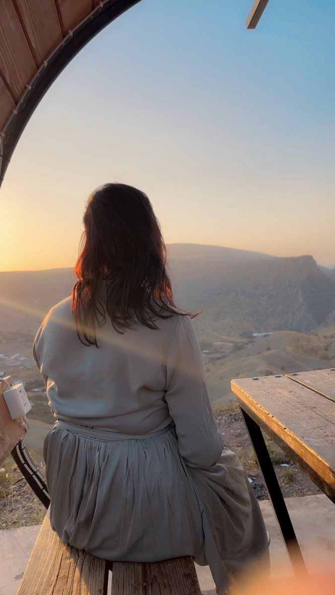 رونکردنه وه بو که س مه ده با خویان بخونه وه ئه وانه ی به گومانن ليت.