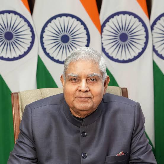 TheShadowObs's tweet image. ‼️‼️‼️ BIG BREAKING‼️‼️‼️
🇮🇳 Indian Vice President Jagdeep Dhankhar Resigns Citing Health Reasons‼️
🔴 In a stunning development, Indian Vice President Jagdeep Dhankhar has stepped down from his position, citing health concerns, in a formal letter submitted to President…