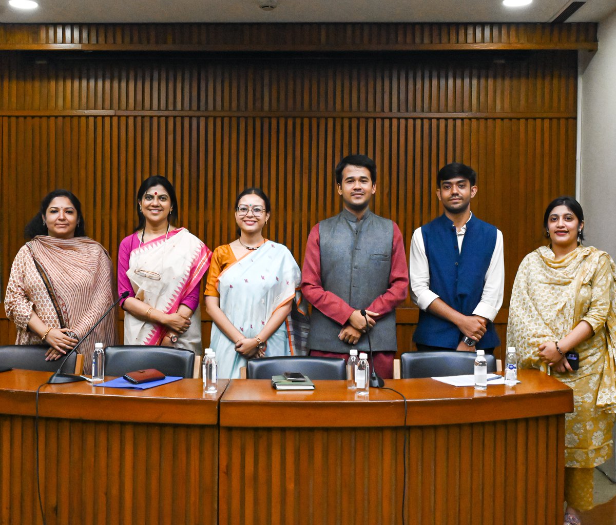 Zeit_MjGM's tweet image. The Scitya Foundation, supported by @iharedu Science Cell, hosted #Scitya Dialogues I on fostering inclusivity in the S&amp;amp;T ecosystem. The panel featured Dr. Kinkini Dasgupta Misra (@insa_academy), Dr. Kamalika Banerjee (Light Mission), and Dr. Nimita Pandey (W4EAI, @UNESCO).