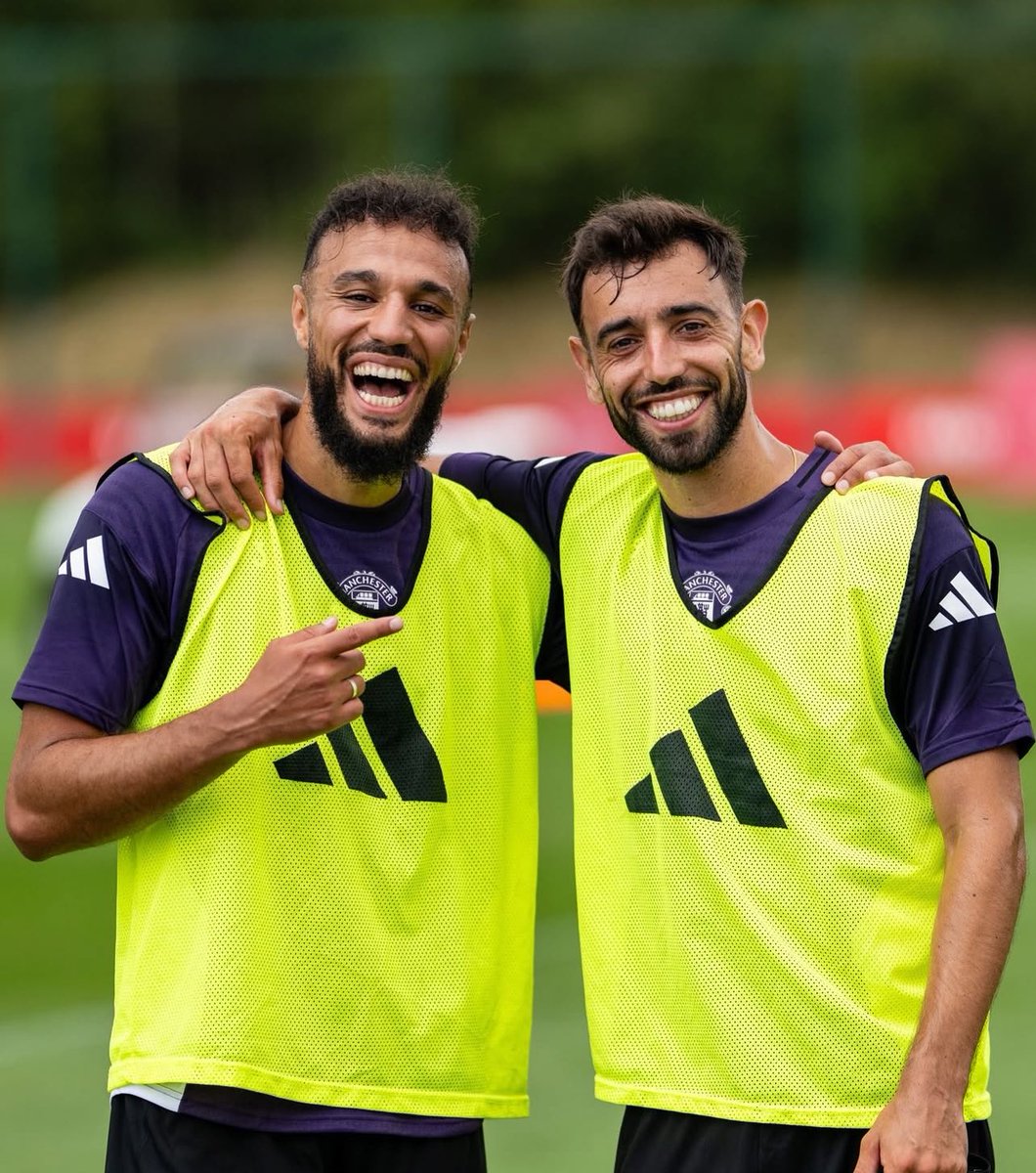 AmorimBalll_'s tweet image. ๐จ๐ธ - Bruno Fernandes on IG.
โFirst week back๐ธโ