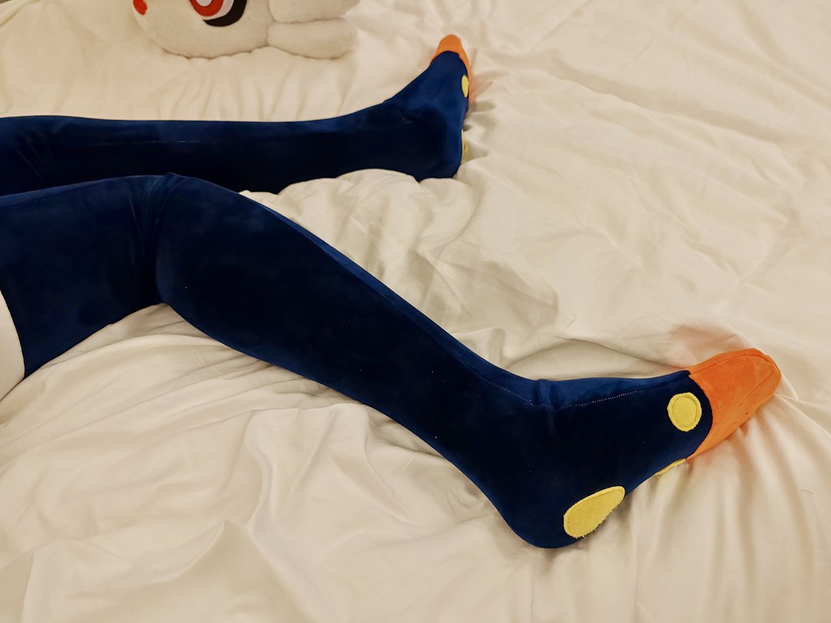 Bun has long leg!