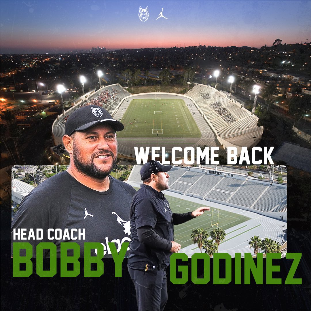 Back like he never left — welcome home, Head Coach Bobby Godínez! 🏈🔥