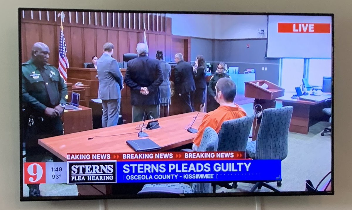 Love the stare down of OCSO on #StephanSterns and when you meet your maker, you will stand alone and be held accountable finally for the murder of #MadelineSoto