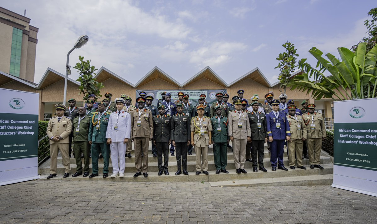 RwandaMoD's tweet image. The Chief Instructors of African Command and Staff Colleges from 18 African nations are convening in Kigali, Rwanda, from 21-24 July 2025 to strengthen collaboration among African Command and Staff Colleges, enhance the quality and relevance of training and education, and foster…