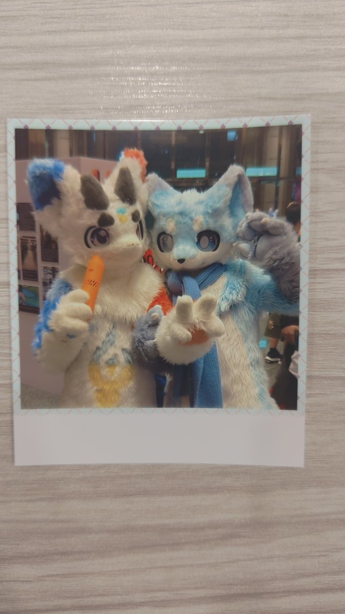 龍沁 🔜 HiFurry (@wade990047) on Twitter photo 願時間永遠留在這一刻,儘管畢業了
我們還會留有美好的記憶對吧!
======================
我出普洱的毛,普洱出我的毛
內餡都在但交換了!
🦊: <a href="/SmoothieNoIce/">普洱|Flexolk</a>
#UTFG2025 願時間永遠留在這一刻,儘管畢業了
我們還會留有美好的記憶對吧!
======================
我出普洱的毛,普洱出我的毛
內餡都在但交換了!
🦊: <a href="/SmoothieNoIce/">普洱|Flexolk</a>
#UTFG2025