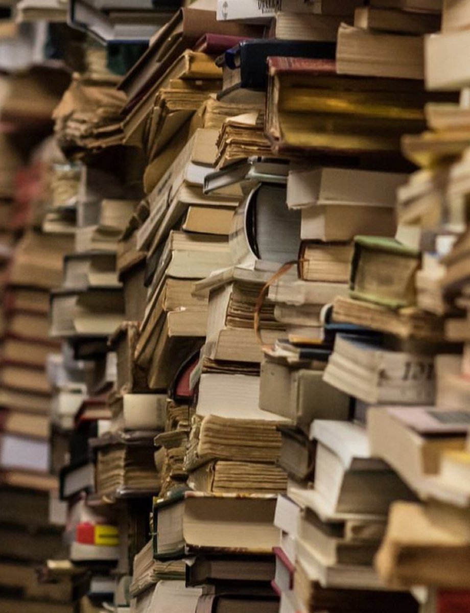 ma99112688's tweet image. “Books are a safe and traditional vehicle through which we learn about the world and pass on values from one generation to the next.” ~Laurie Anderson