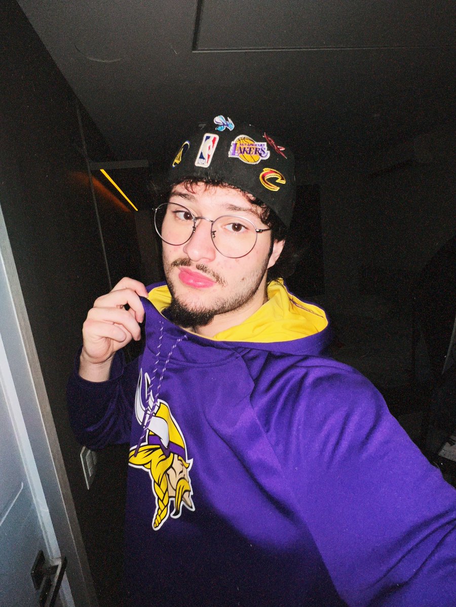 jiorzin's tweet image. E esse Multiverso de Sense Life, @GlitchTellend ? HAHAHA, a bomba vem!
Jiorzin & Jay