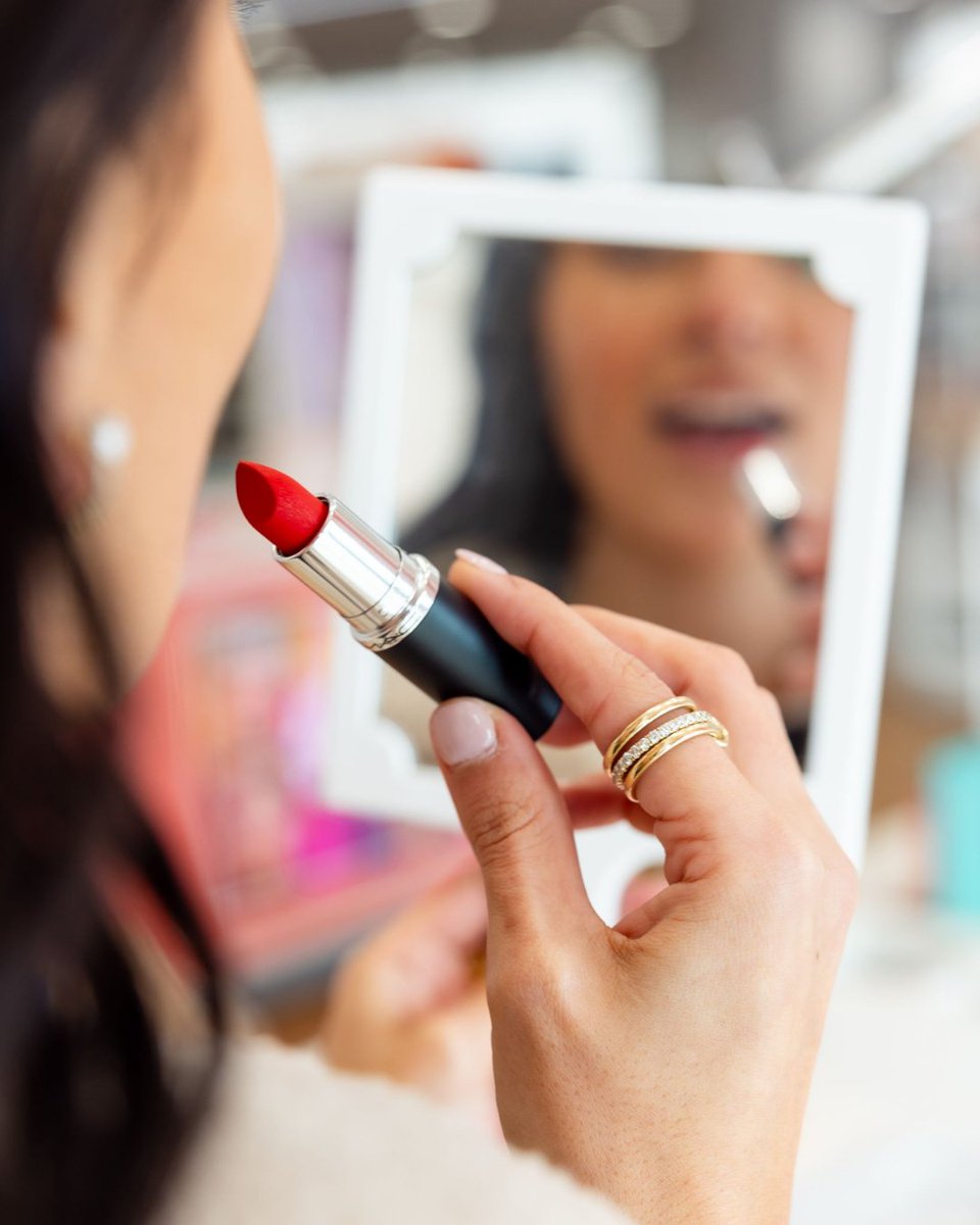 ShopsAtParkLane's tweet photo. Today you can find us watching every shade of lipstick at @ultabeauty 💄

#Nationallipstickday https://t.co/8ZbFfV4Lpu