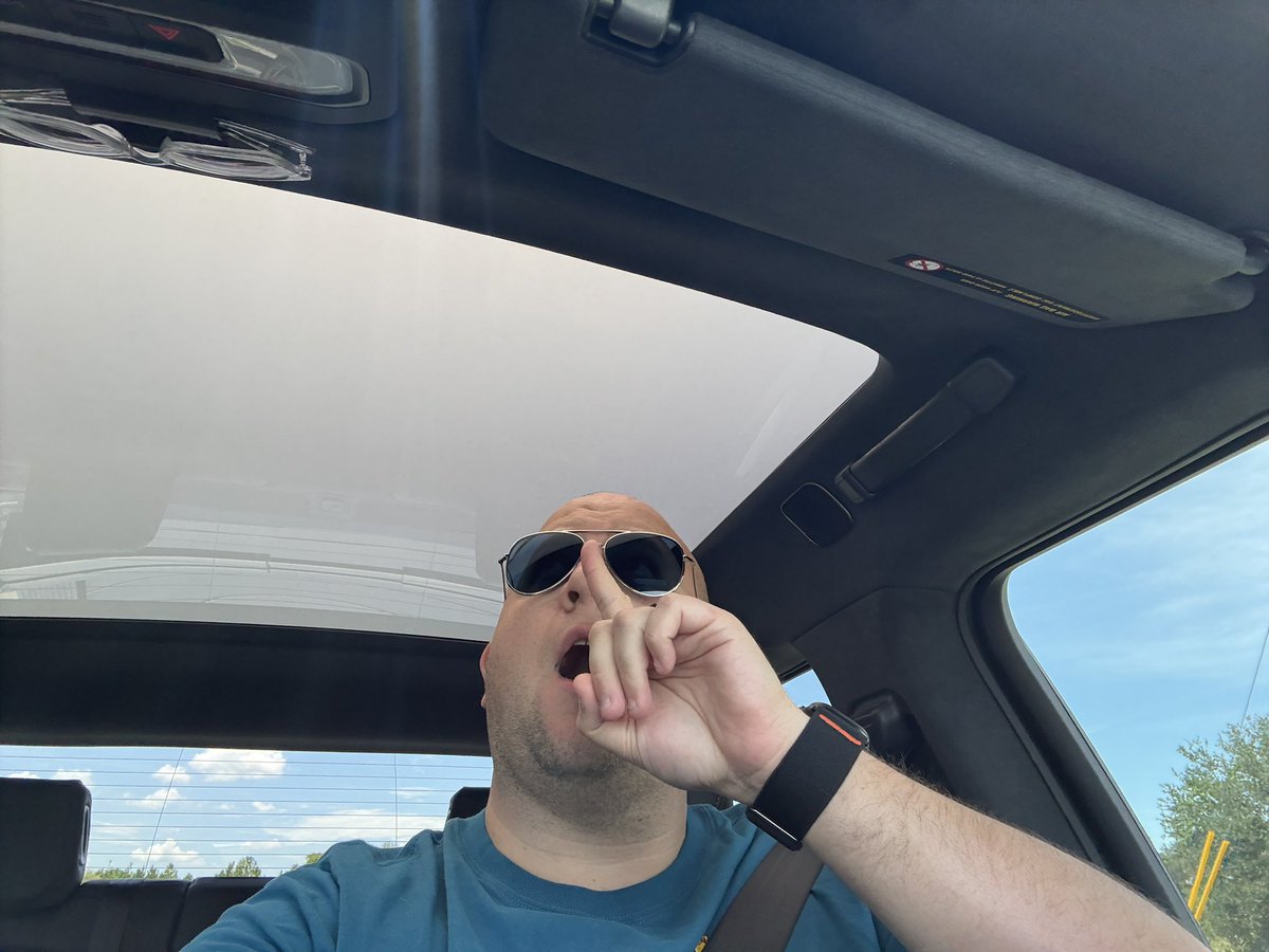 RivianTrackr's tweet image. The @Rivian Dynamic Glass Roof is really good at keeping heat out of the cabin. I didn’t think it was until I get in my wife’s R1S without it and my bald head gets extremely hot. If you’re contemplating it, get the Vision + Sound upgrade.