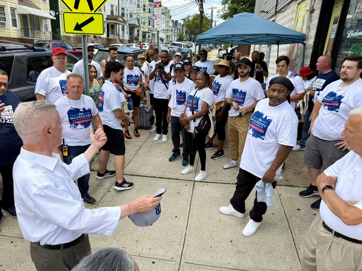 jim_mcgreevey's tweet image. We began walking Ward C this past Sunday and will continue our Ward C Summer Walk this Tuesdayand Friday. Walking through Ward C, alongside Councilman Rich Boggiano, we knocked on doors, listened carefully, and reconnected with the concerns of our families. Ward C is a community…