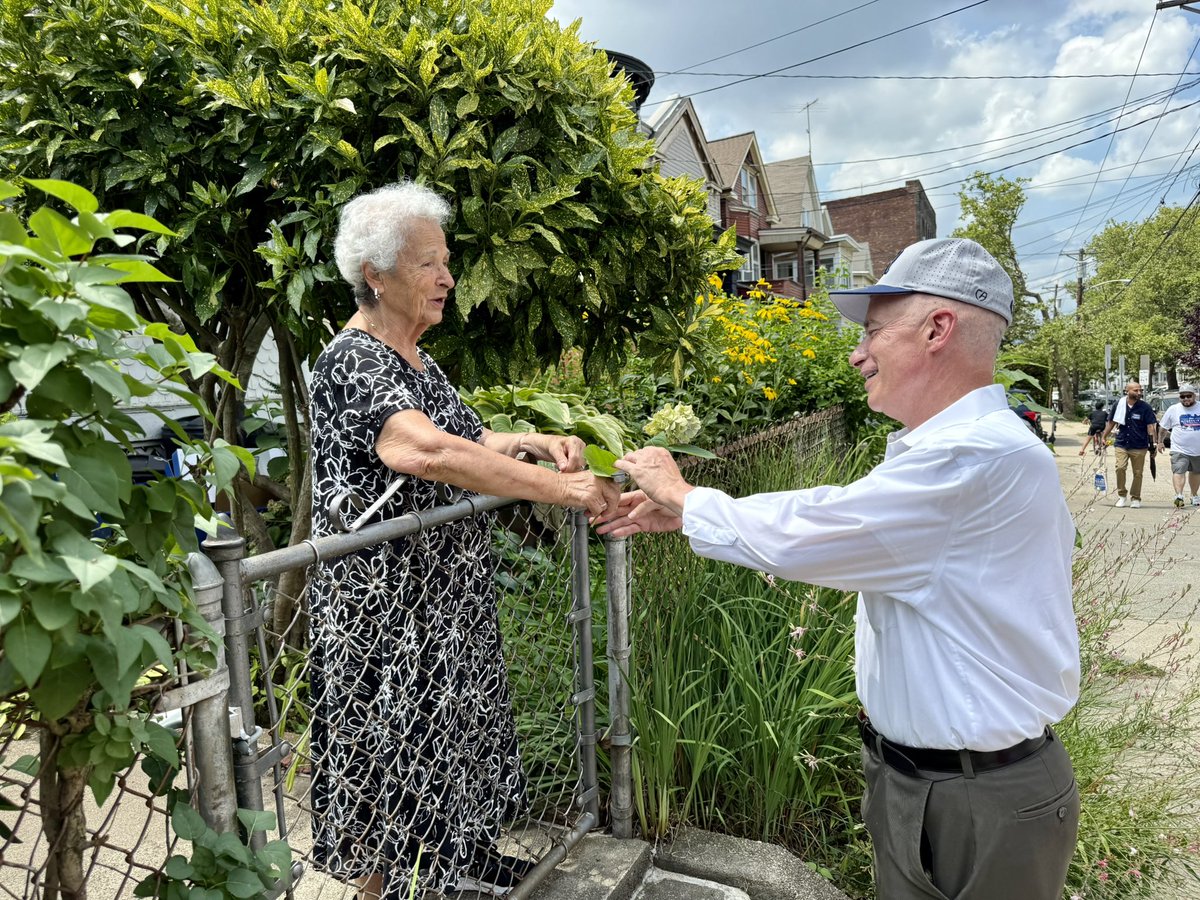 jim_mcgreevey's tweet image. We began walking Ward C this past Sunday and will continue our Ward C Summer Walk this Tuesdayand Friday. Walking through Ward C, alongside Councilman Rich Boggiano, we knocked on doors, listened carefully, and reconnected with the concerns of our families. Ward C is a community…