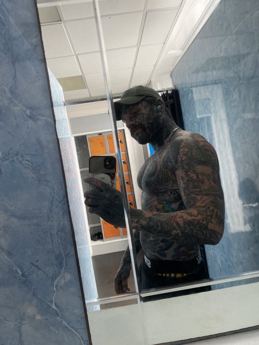 Watch EVERGREEN🌲's leaked NSFW photo on TwXstars