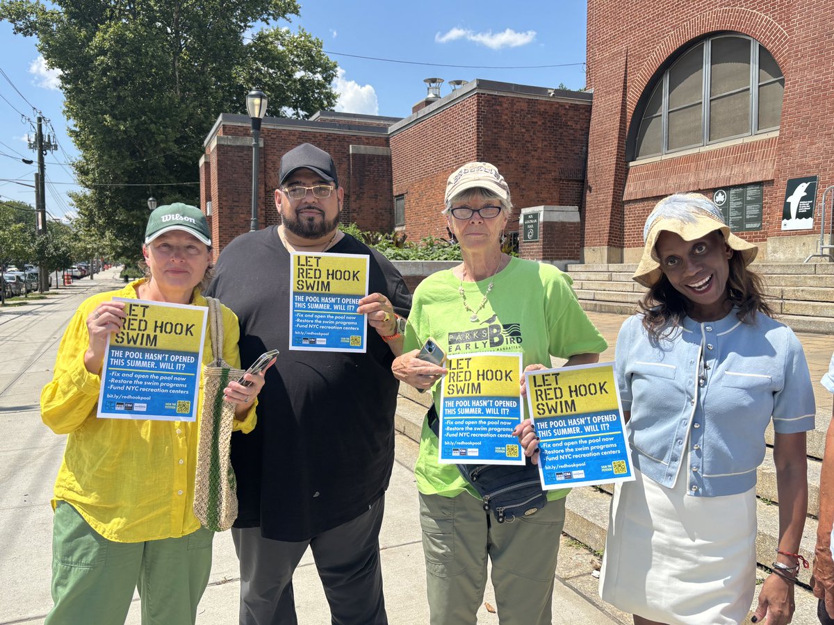 KathyParkPrice's tweet image. Community members are at Red Hook Pool to speak with CBS News about the need to open Red Hook Pool and invest in our pools and recreation centers, which are crumbling across the city.
Sign our @NY4P petition to support at bit.ly/redhookpool