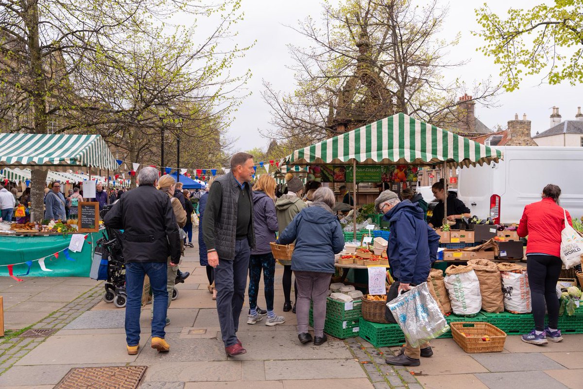 Shop local, and seasonal, at #EastLothian monthly outdoor markets 🧑‍🌾 Haddington Farmers Market (last Saturday) 🥩Brand East Fortune (first Sunday) 🪡 Dunbar Food &amp; Craft Market (third Sunday) 🧁Newhailes Market (third weekend) 🥖North Berwick Harbour Market (second Saturday)